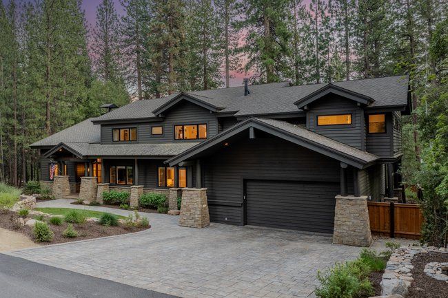 831 Ophir Peak Rd in the Lakeview Subdivision